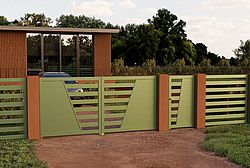 Portail en aluminium Resty - Semi-ajouré