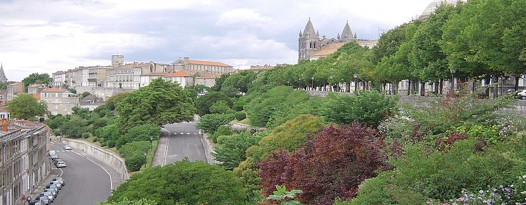 IDEAL PORTAIL - SAINT YRIEIX SUR CHARENTE