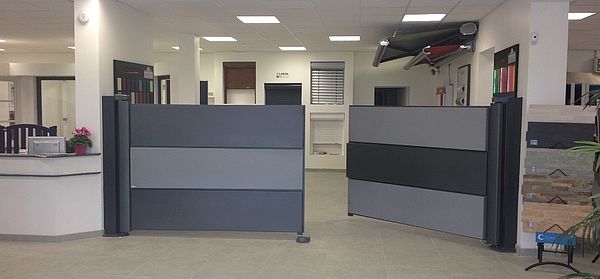 Le show-room de RM HABITAT, installateur de portails alu près de Rouen (27-Eure)